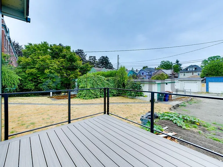 615 S Yakima Ave — Photo 22