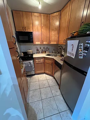 Rented by Loftey LLC | media 12