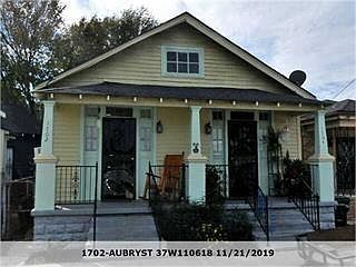 3rd image of 1702-04 Aubry St