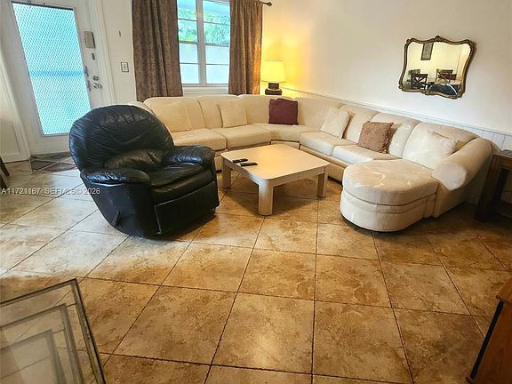 3rd image of 564 Durham Cir #564-T