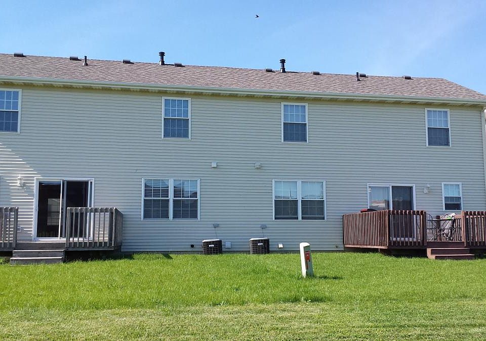 1819 Marina Dr, Normal, IL 61761 Zillow