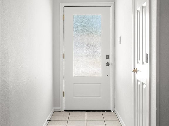 3rd image of 436 Hill St