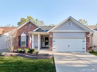 437 Winter Bluff Dr, Fenton, MO