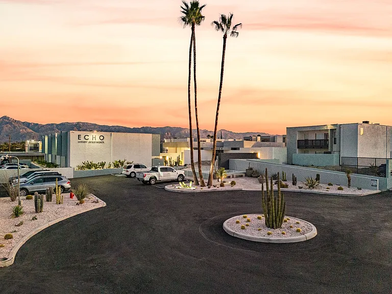 Echo Luxury Apartments — Photo 9