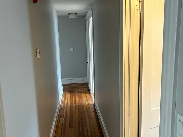 766 Farmington Ave #3 — Photo 8