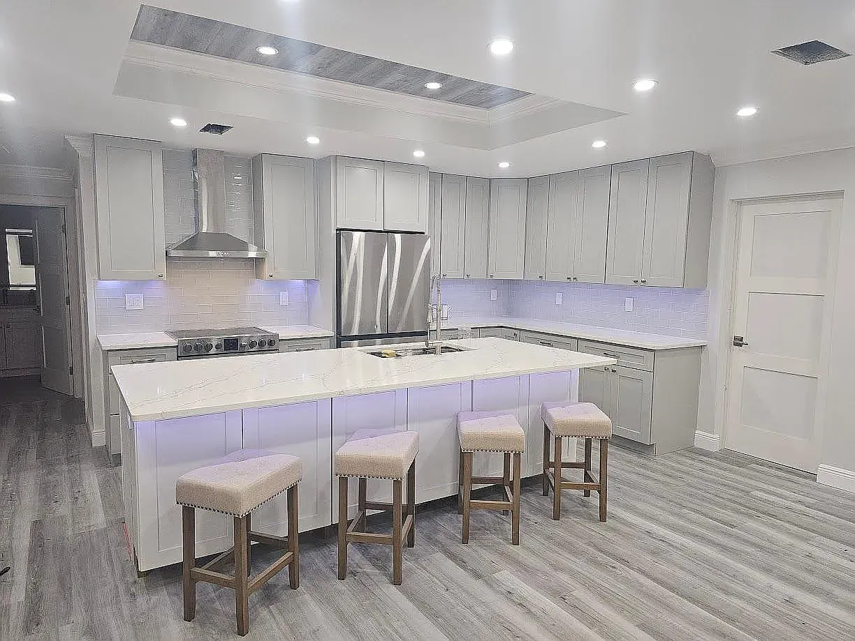 4 bed, 1827 sqft, $4,000 — Photo 4