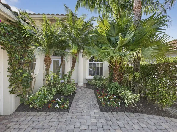 145 Bianca Drive, Palm Beach Gardens, FL 33418
