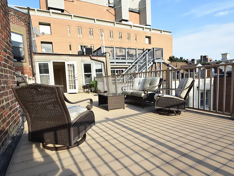 238 S 11th St #3 — Photo 10