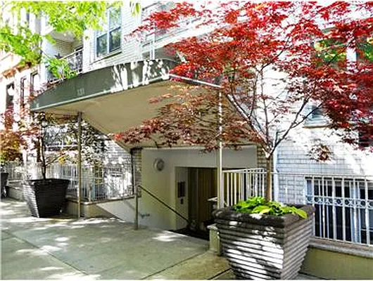 Sold by Douglas Elliman | media 14