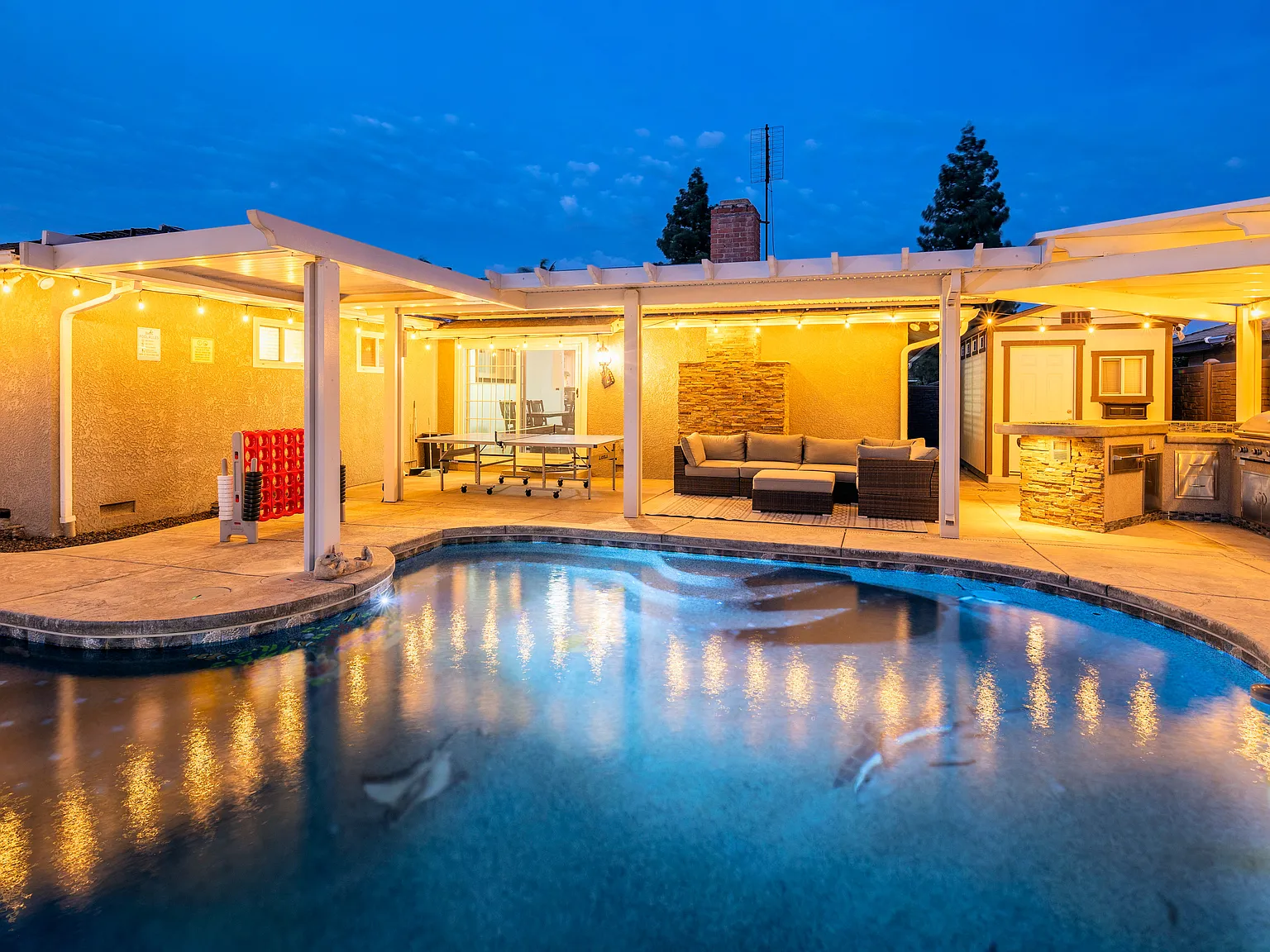5 bed, 1725 sqft, $7,000 — Photo 4