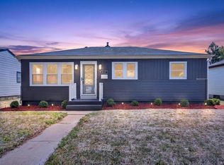 8127 W Glen AVENUE, Milwaukee, WI 53218