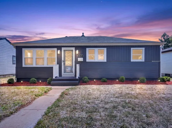 8127 W Glen AVENUE, Milwaukee, WI 53216