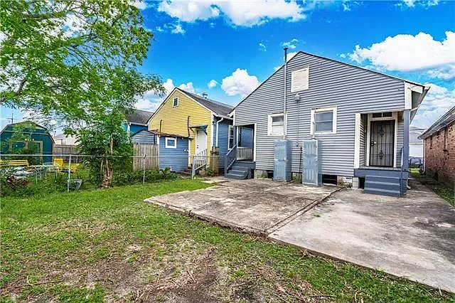 2837 Oreilly St — Photo 14