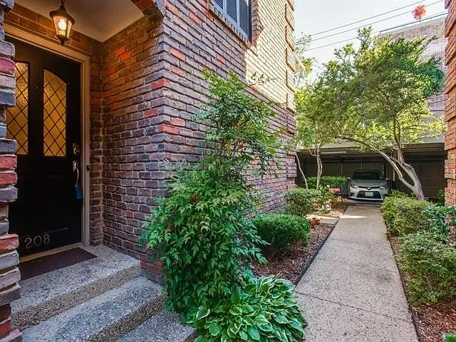 2 bed, 2.5 bath, 1163 sqft, $3,200 — Photo 3