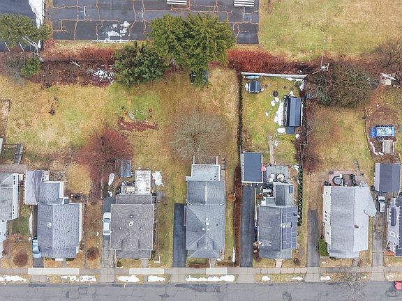 2nd image of 210 Bermond Ave