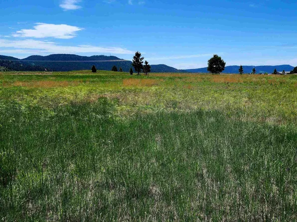 27124 Emmaus Ct, Hot Springs, SD 57747