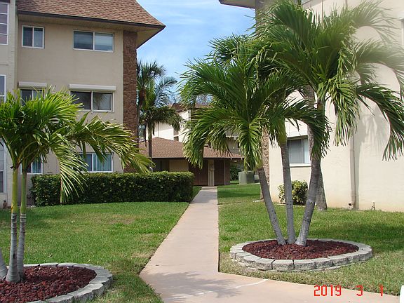 2nd image of 3210 N Harbor City Blvd APT 202