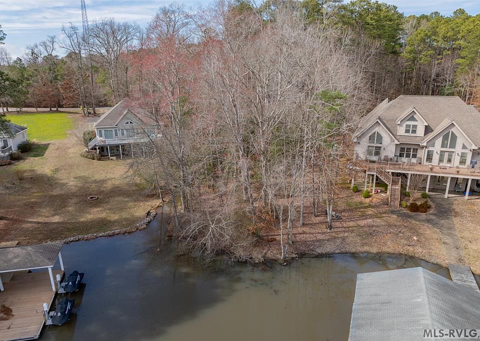 1st image of 16 Pretty Creek Pl