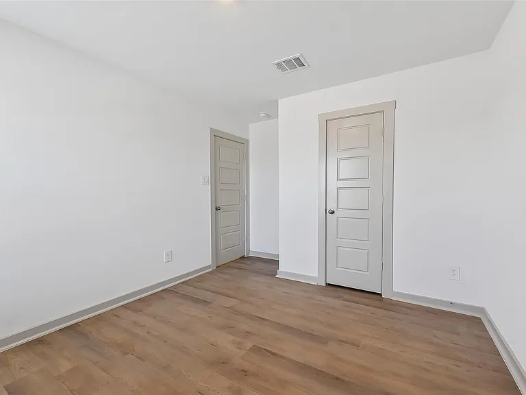 827 Silver Kettle Dr — Photo 17