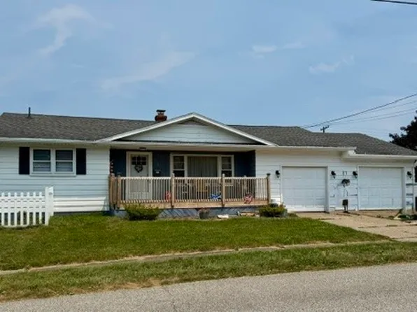 2703 W 33rd St, Erie, PA 16506
