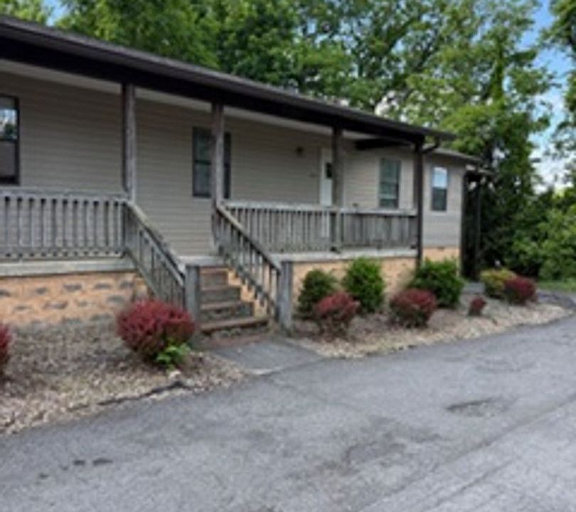 1st image of 3619 Cardin Ln
