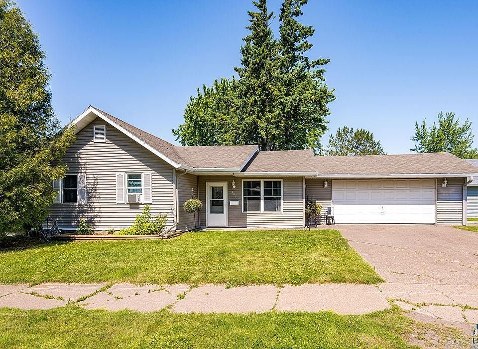 1st image of 507 6th Ave E