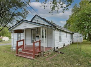 1857 W High St, Springfield, MO 65803