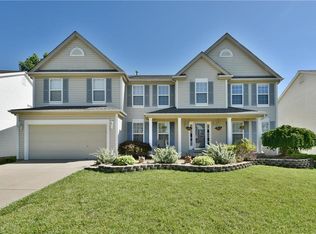 2015 Williamstown Dr, Saint Peters, MO 63376