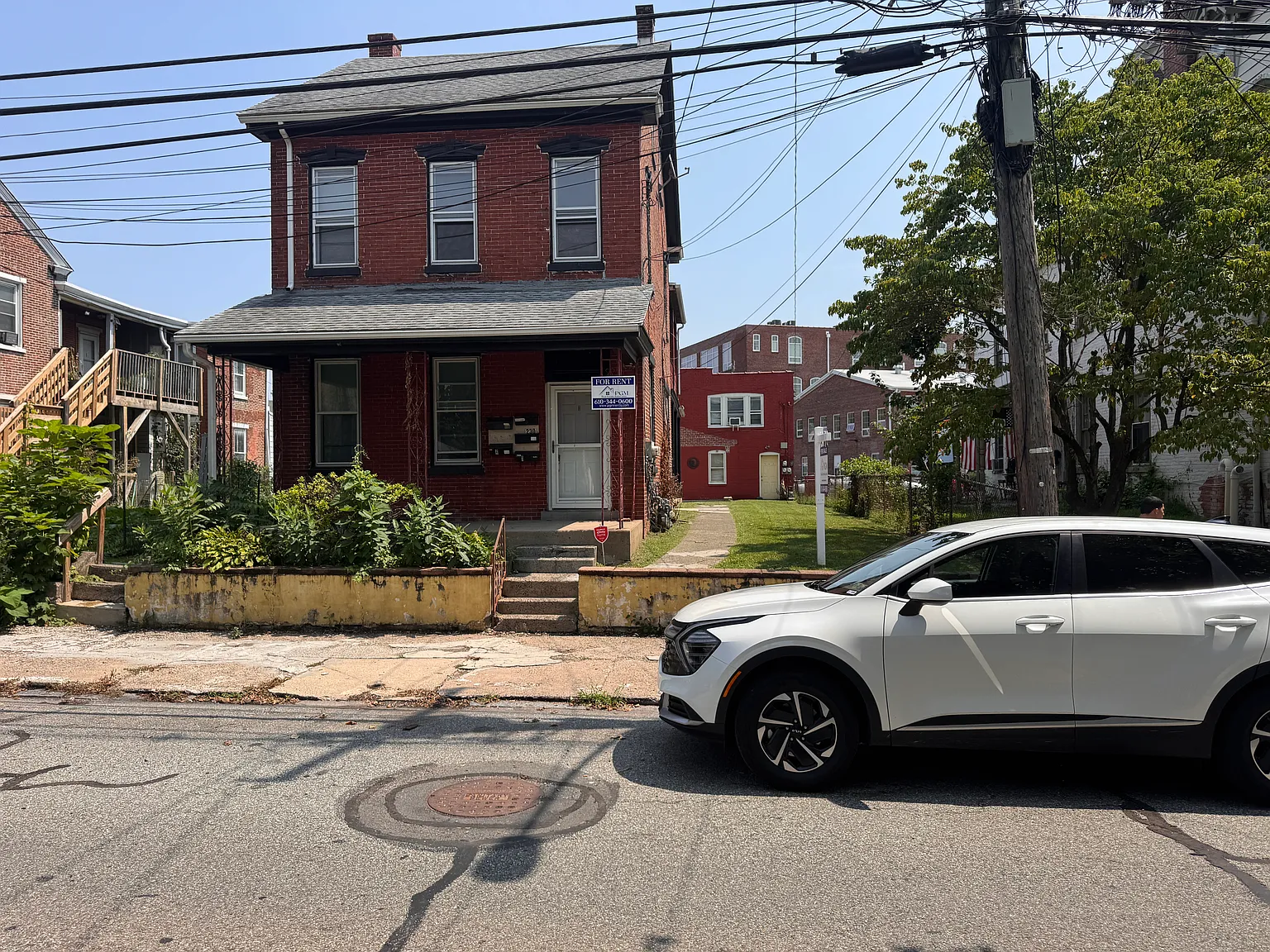 230 N Charlotte Street Pottstown, PA — Photo 2