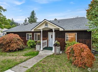 18504 8th Avenue NE, Shoreline, WA 98155