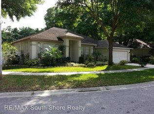 2109 Fawn Meadow Dr, Valrico, FL 33594