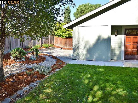 3rd image of 7648 Arbor Creek Cir