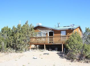 49 Quarter Moon Hill Rd, Edgewood, NM 87015