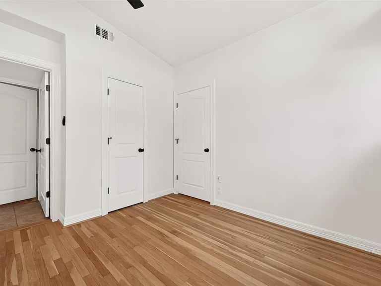 5422 Hummingbird St — Photo 27