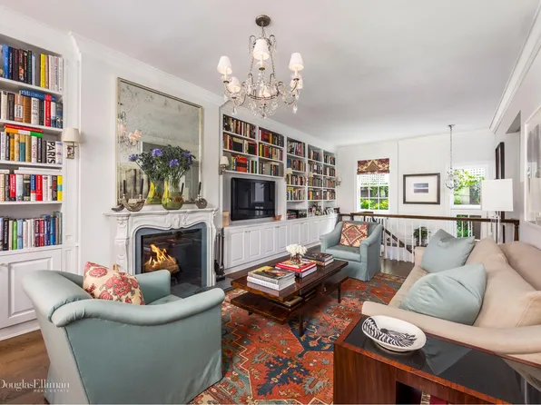 154 West 11th Street image 1 of 15