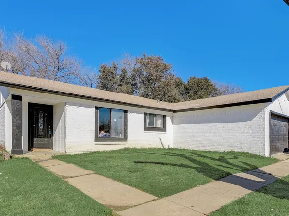 1421 Roanoke St, Arlington, TX 76014