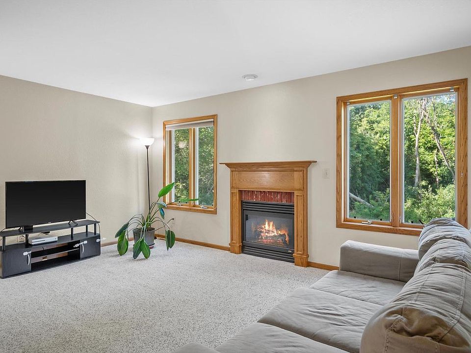 W161N5785 Cheryln DRIVE, Menomonee Falls, WI 53051 | MLS #1971960