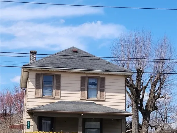 20 Hillview Ave, Latrobe, PA 15650