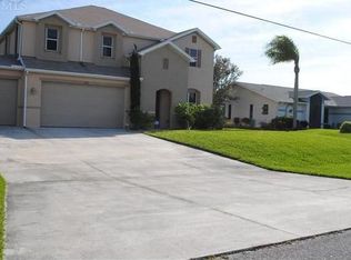 2512 NW 6th Ter, Cape Coral, FL 33993