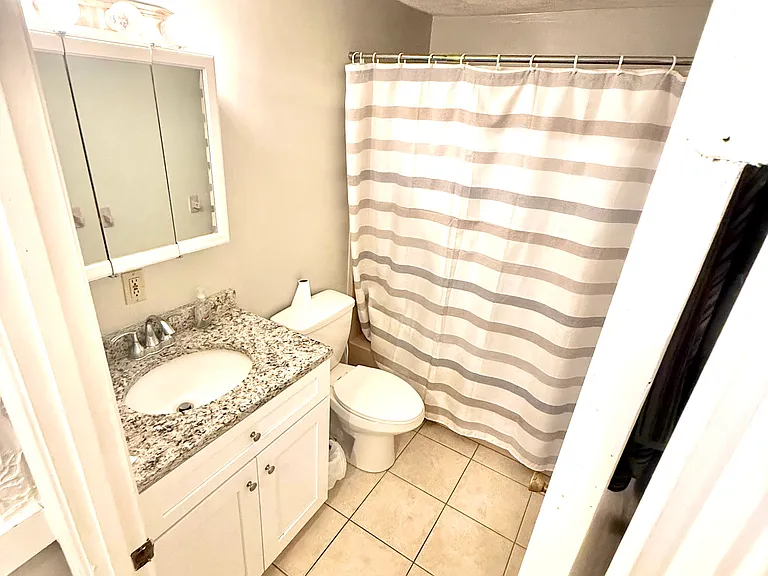 52 Swanson Ct #21B — Photo 4