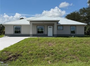 107 Concord Loop, Labelle, FL 33935