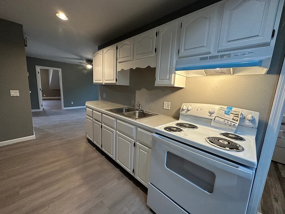5 Pomham St #2