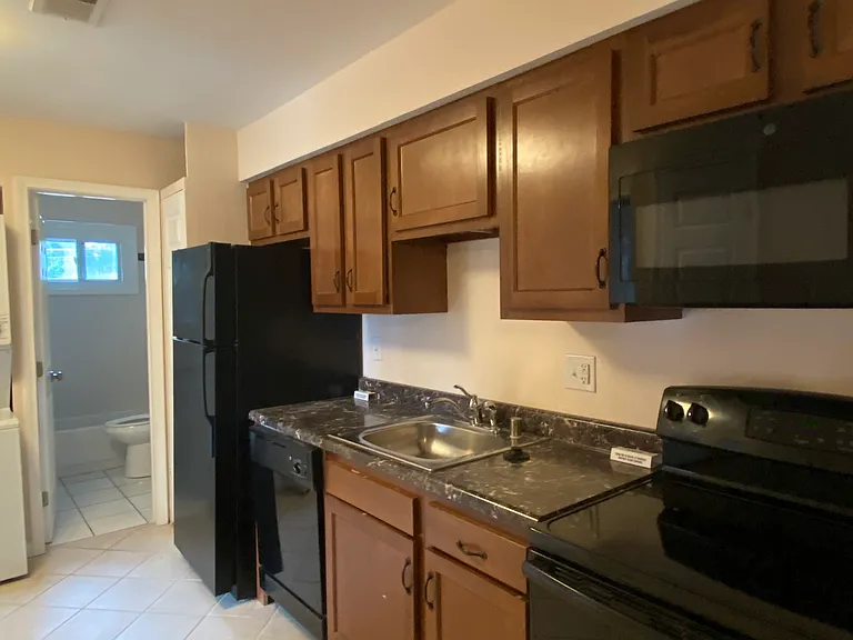 1413 Townley Dr #305 — Photo 2