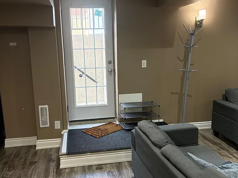 1 Deancrest Rd — Photo 1
