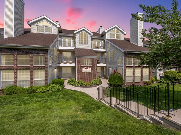 136 Carriage Crossing Lane #136, Middletown, CT 06457