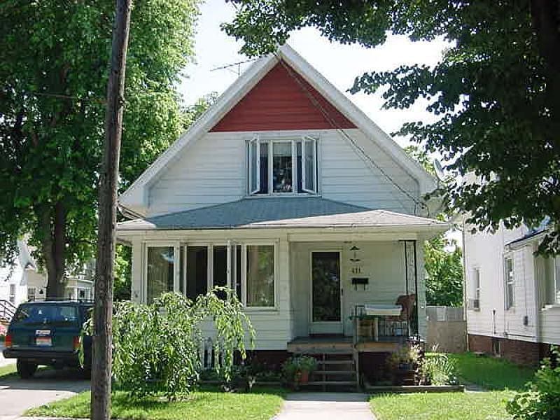 2nd image of 411 Spring Grove Ave