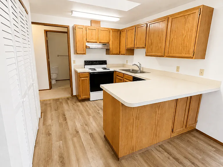 429 S 67th Ave #1 — Photo 4