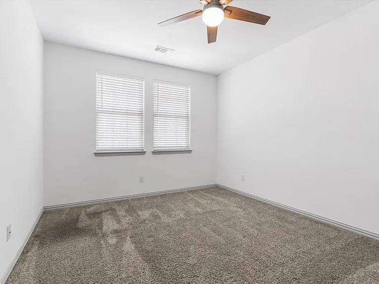 4725 Smokey Quartz Ln — Photo 22