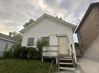 816 10th St, Racine, WI 54016