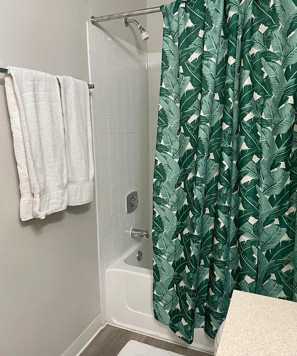 1 bed, 750 sqft, $1,390 — Photo 2
